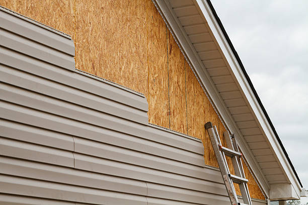 24/7 Emergency Siding Repair experts in Houston, PA